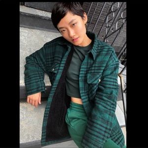 Prospect Aritzia TNA Green Plaid Shirt Jacket 2